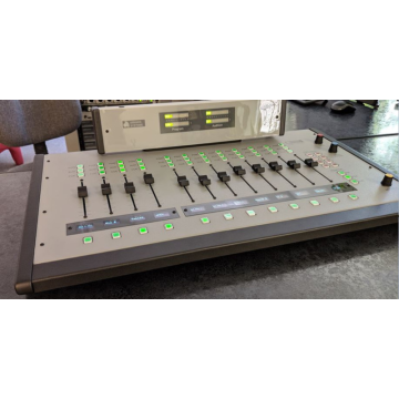 Arrakis Darc-Surface 12 Console